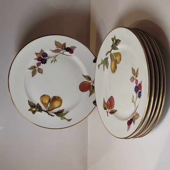 Vintage 1961 Royal worcester evesham gold trim salad plate set of 6 - Picture 1 of 6